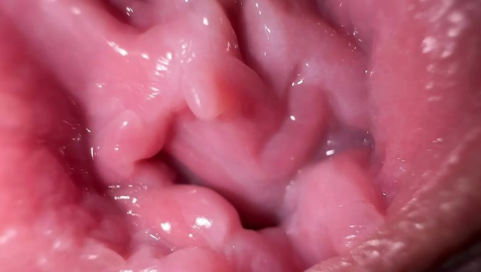 Amatör Genç Kızın Seksi Parmaklaması Ve Mastürbasyon Yaparken Kirli Konuşması