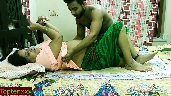 Yaramaz Teyze Ve Seksi Genç Nokor Bu Videoda Harika Vakit Geçiriyorlar