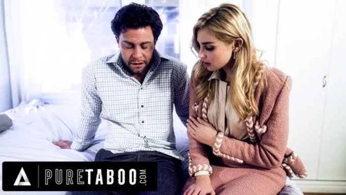 Orta Göğüslü Kenzie Anne Bu Blowjob Videosunda Içine Boşalıyor