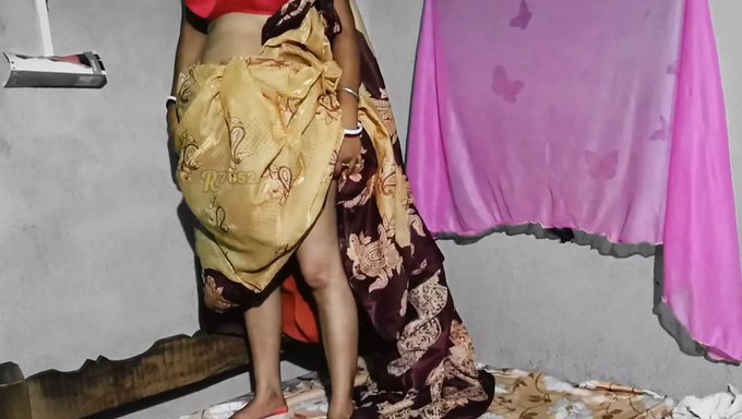 Karım Shimran'In Saree Içinde Yaramaz Olduğu Sıcak Ev Yapımı Video