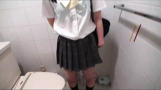 Japon Bir Kızla Pov Mastürbasyon