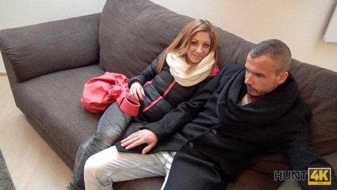 18+ Avrupalı Genç Bu Amatör Videoda Oral Seks Ve Cinsel Ilişkiden Keyif Alıyor