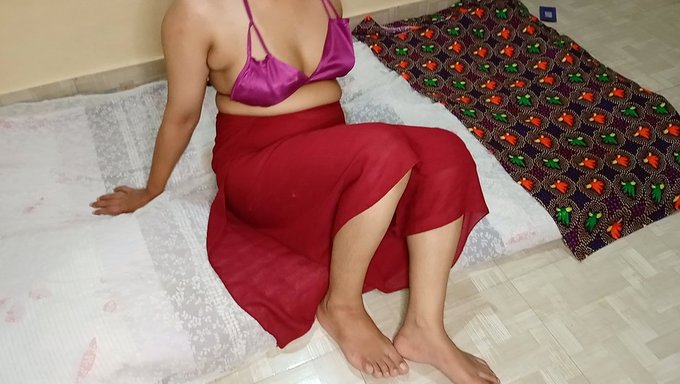 Hintli Desi Rol Oyunu: Seksi Baldız Ve Eniştesiyle