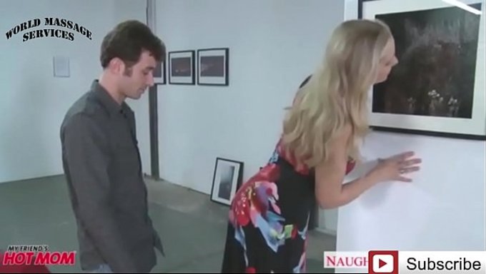 Sanat Galerisi Ziyareti, Üvey Annenin Üvey Oğlunu Masaj Için Baştan Çıkarmasıyla Sona Eriyor.