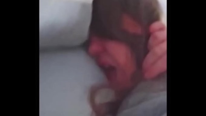 Karısının Kocasından Gizli Kaçamağı, Ateşli Bir Ev Yapımı Videoda Ortaya Çıkıyor.