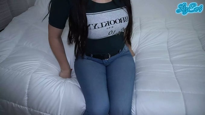 Büyük Götlü Manitasının Anal Ve Creampie Bitirişi