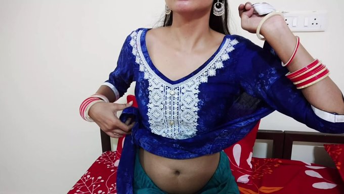 18+ Hintli Karı Ve Koca, Seks Hareketlerine Giriyor Ve Creampie Deneyiminin Tadını Çıkarıyorlar
