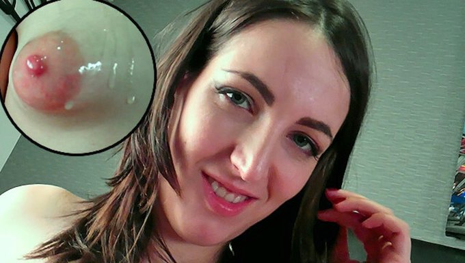 Sıcak Bir Bebek Tarafından Yapılan Bareback Anal Sakso
