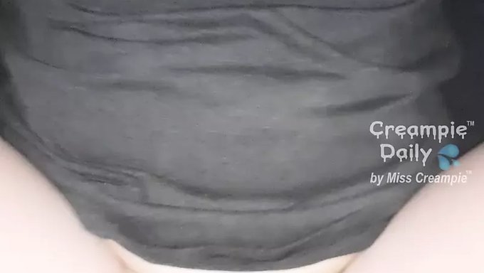 Asyalı Çiftin Cowgirl Seks Videosu