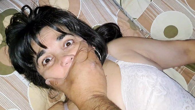 Amatör Videoda Büyük Doğal Göğüsler Ve Femdom