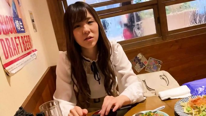 Asyalı Fahişe Mashiro Ilk Kez Yoğun Sikiş Ve Oral Seks Deneyimliyor