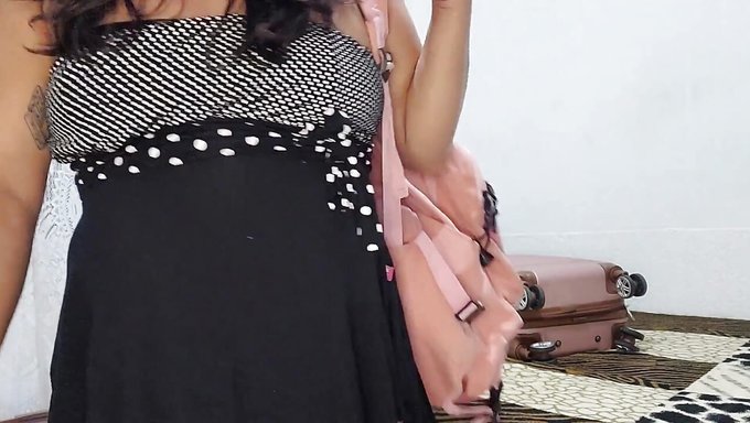 Brezilyalı Amatör, Amatör Videoda Dildo Ile Mastürbasyon Yapıyor