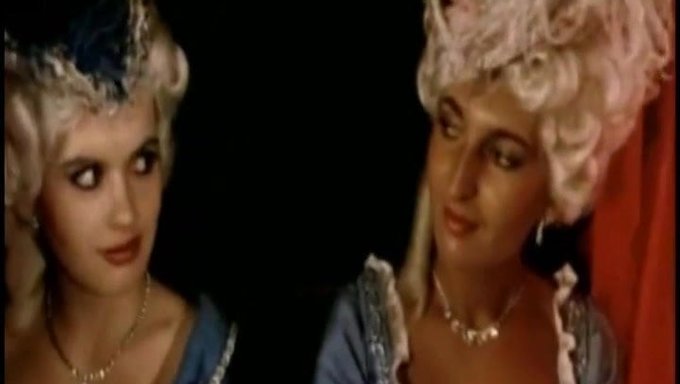 Sandra Nova'Nın Amı Klasik Bir Yolculuğa Çıkıyor