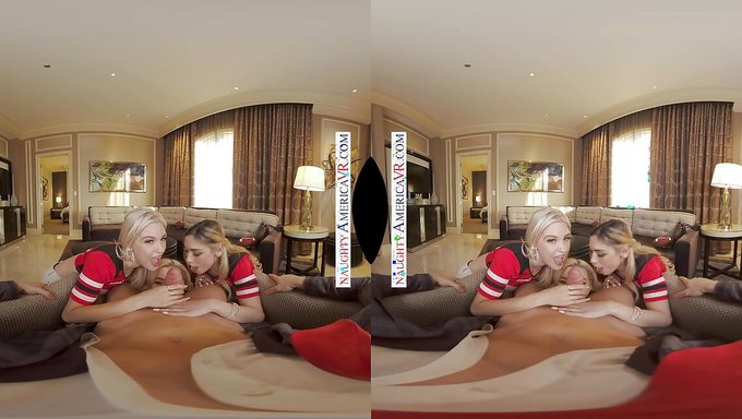 Blake Blossom, Delilah Day Ve Jazlyn Ray, Bir Fantezi Orgisinde Yıldız Bir Quarterback'A Vahşi Bir Zaman Geçiriyorlar