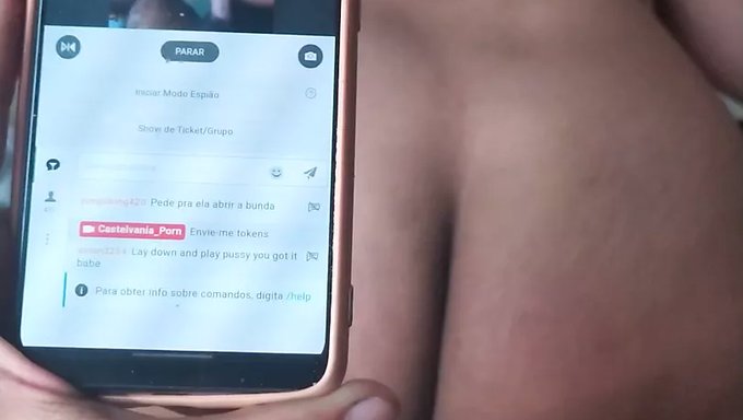 Genç (18+) Latin Metresi, Aldatan Kocasıyla Sıcak Seksin Tadını Çıkarıyor