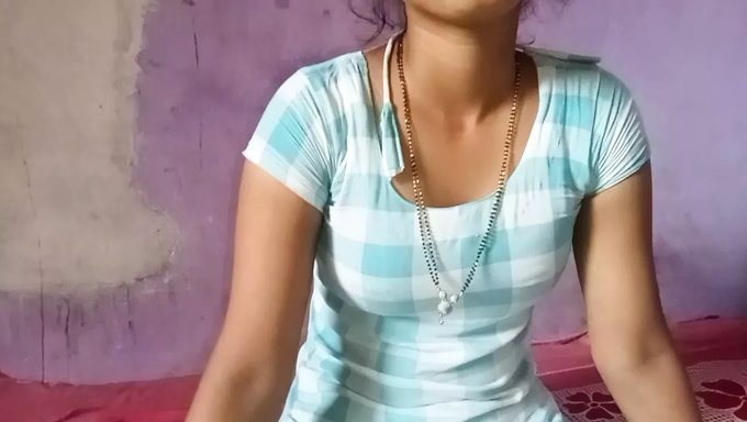 Büyük Hint Göğüslü Genç (18+) Hd Video'Da Sert Emiyor Ve Sikiyor