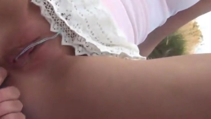 Alman Amatörün Çizmeleri Sikilerek Boşaltıldı