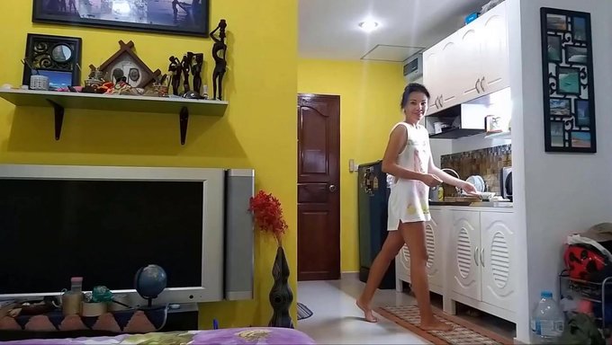 Bon Appetit'In Yemek Pişirme Ustası Sınıfı: Küçük Göğüsler Ve Külotlar Ücretsiz