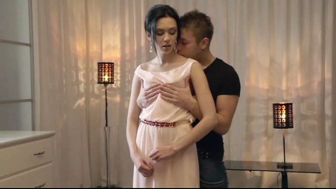 Molly Mansons'Un Tam Filmdeki Inanılmaz Performansı