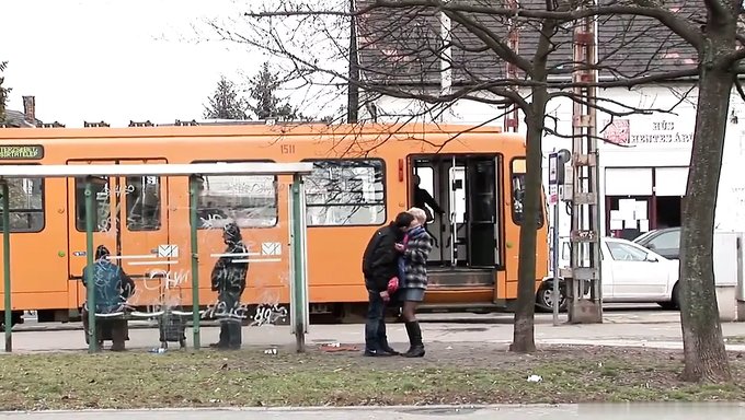 Ünlü Büyükanne Isabella'Nın Sevgililer Günü Fetişi