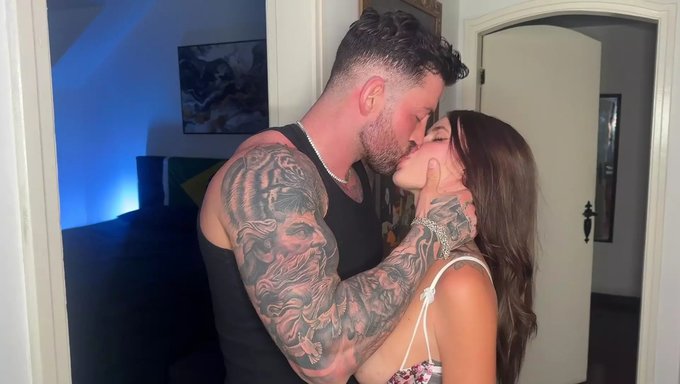 Romantik Hatun, Maximo Garcia'Ya Ilk Kez Veda Ediyor.