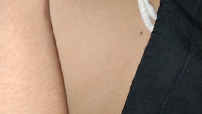 Bella, Bir Adamdan Ve Annesinden Bir Creampie Alıyor
