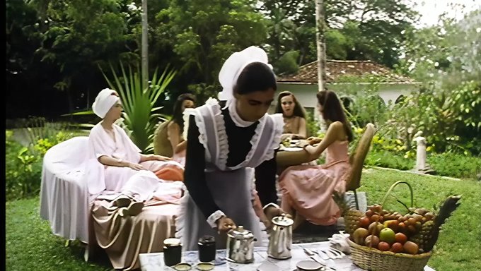 Bdsm Seksinin Baştan Çıkarıcı Ve Baştan Çıkarıcı Filmi
