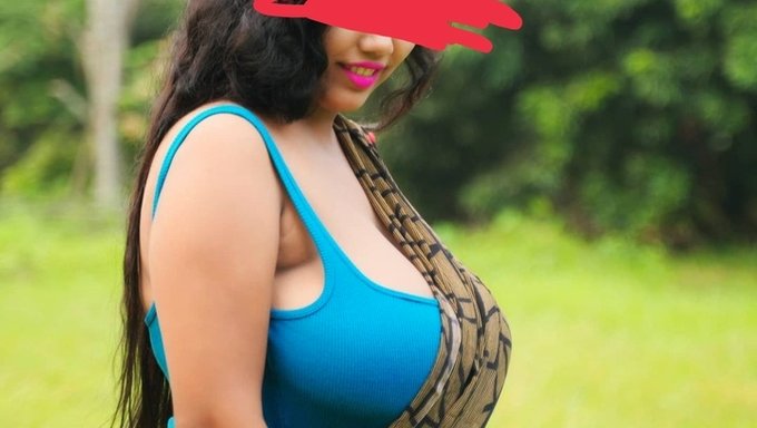 Desi Teyzenin Derin Boğaz Ve Göt Sikme Becerileri Sergileniyor