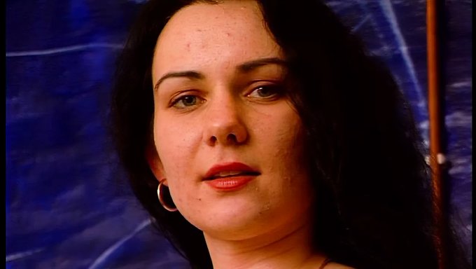 Genç (18+) Duşta Kendini Parmaklayarak Orgazm Oluyor