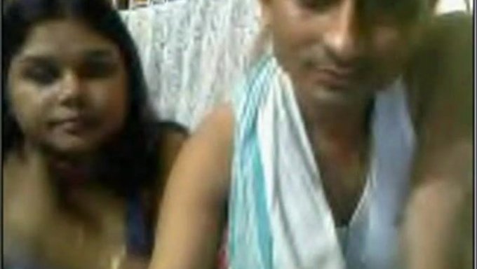 Webcam'Da Desi Amatör Göğüslerim