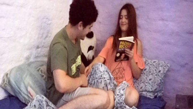 18 Yaşındaki Kızıl Saçlı Kyle Ile Sert Seksin Tadını Çıkarıyor
