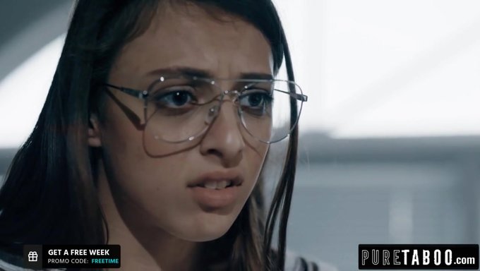 Gia Derza'Nın Rahibiyle Yasak Anal Sahnesi Tabu Bir Konu.