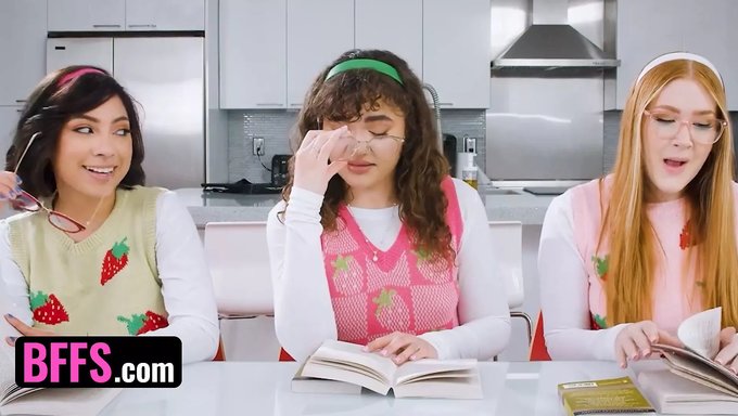 En Iyi Arkadaşlar, Kitap Kulübü Tartışmalarından Etkilenir