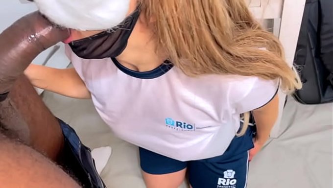 Rio'Lu Öğrenci Sınıfta Öğretmene Göt Vermiş.