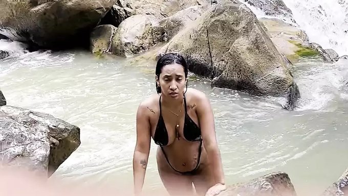 Meraklı Bir Izleyici Tarafından Yakalanan Genç (18+)