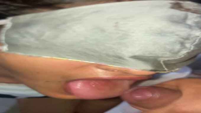 Milf'In Baştan Çıkarıldığı Ve Derin Boğazlandığı Hd Video