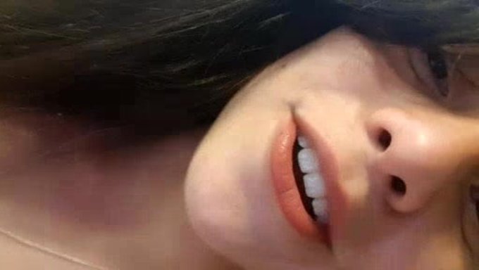 Yatakta Mastürbasyon: Hızlı Bir Tavlama Ve Yatak Içi Mastürbatasyon Seansı