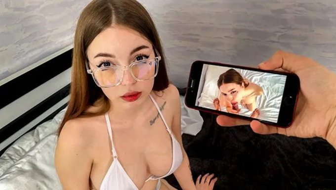 Jenny Kitty Son Değişiklikte Sikişiyor