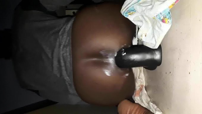 Ebony Fahişe Fatiha'Nın Götü Sikişiyor