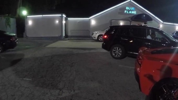Henny Red'I Getto Striptiz Kulübünde Izleyin