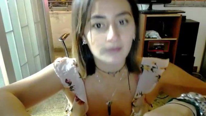 Carol Agomez'In Camgirl Mastürbasyonu