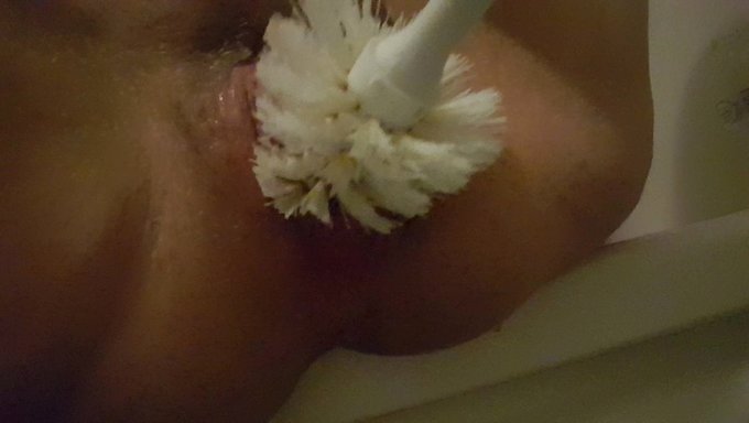 Amatör Bdsm: Baştan Çıkarıcı Biseksüel Yumruk Ve Gaping