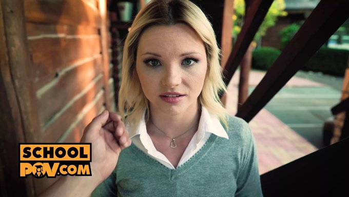Zazie Skymm'In Sıkı Poposuyla 18+ Cowgirl Eylemi