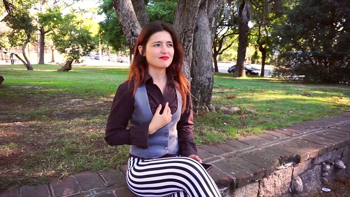 Genç (18+) Ev Yapımı Videoda Sikişiyor