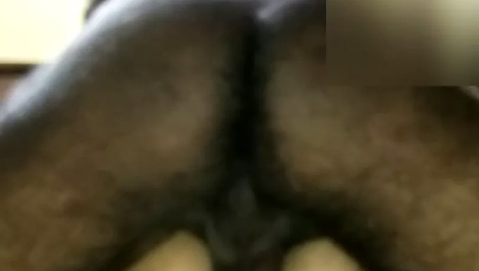 Bu Ev Yapımı Videoda 18 Yaşındaki Hintli Kız Annesinin Dikkatini Çekiyor