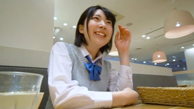 Japon Öğrencileriyle Sikişme: Bölüm 7