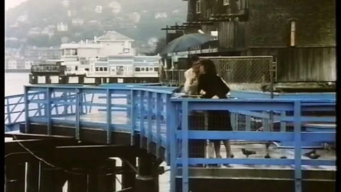 The Mistress - Vintage Videosu