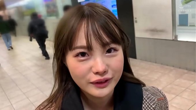 Japon Genç Fahişe Ichika Matsumoto'Nun Tıraşlı Amı Sırılsıklam Olup Güzelce Sikiliyor.