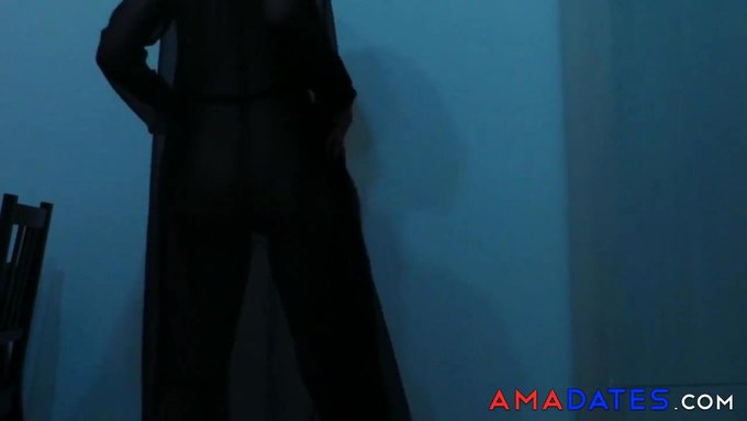 Büyük Yarrağı Olan Gerçek Gay Blowjob Ile Boşalma