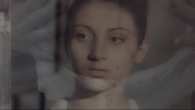Sarah Fosteman'In Olgun Avrupalı Milf'I Sikişiyor